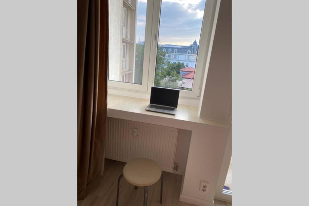 Magheru Cozy New Apartament 2 Rooms บูคาเรสต์ ภายนอก รูปภาพ
