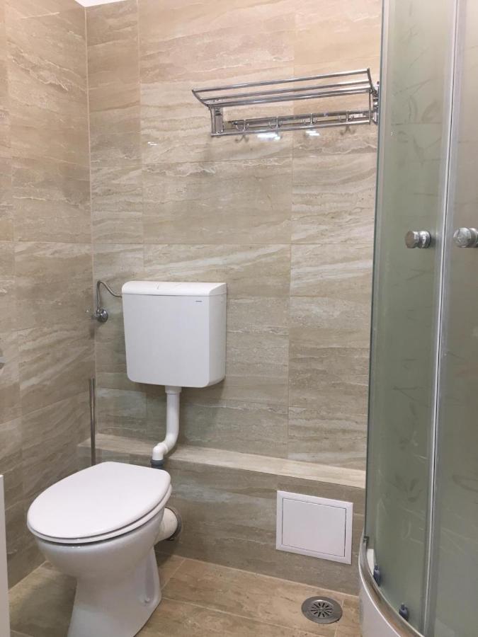 Magheru Cozy New Apartament 2 Rooms บูคาเรสต์ ภายนอก รูปภาพ
