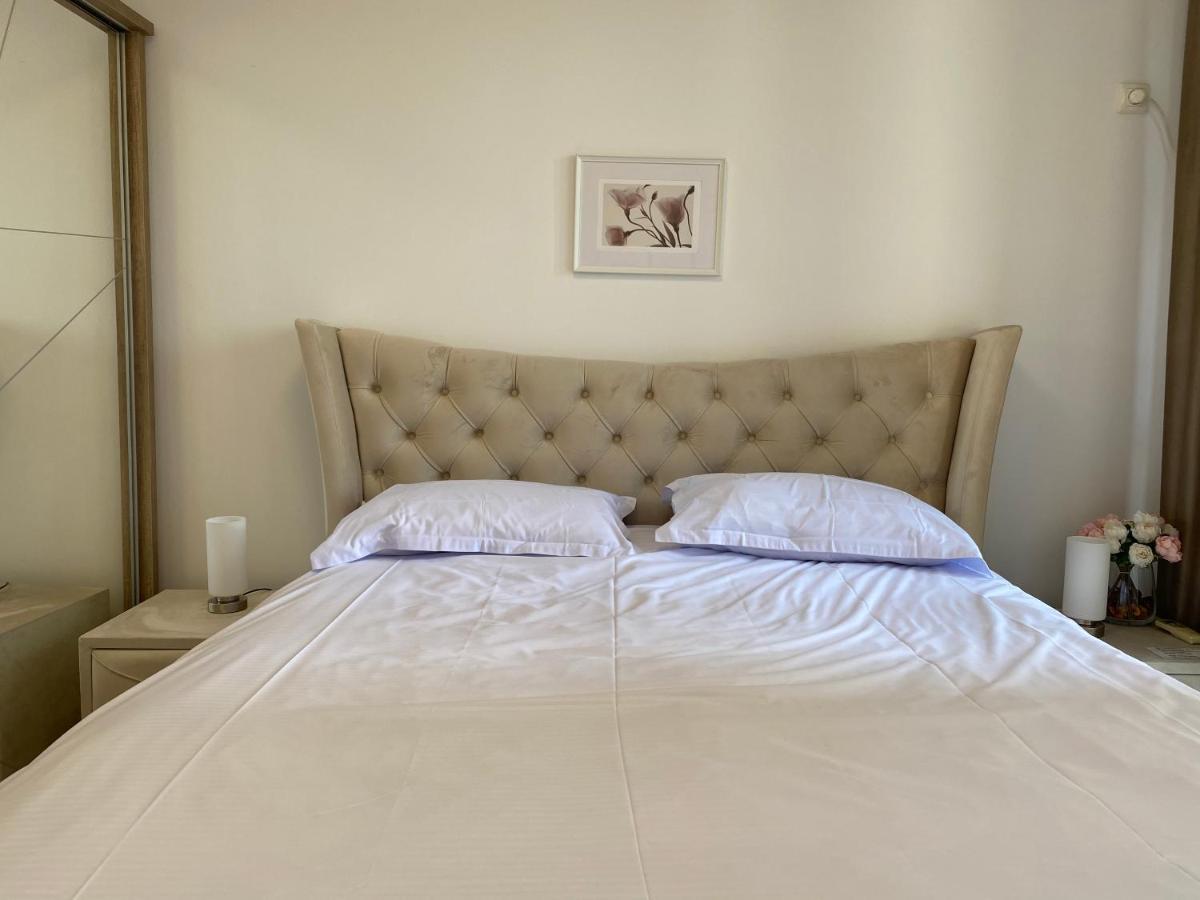 Magheru Cozy New Apartament 2 Rooms บูคาเรสต์ ภายนอก รูปภาพ
